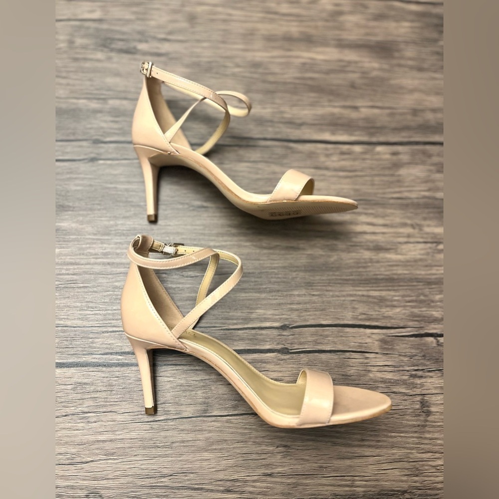 MICHAEL KORS - Ava Patent Leather Sandal